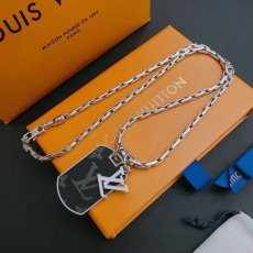 Louis Vuitton Necklaces